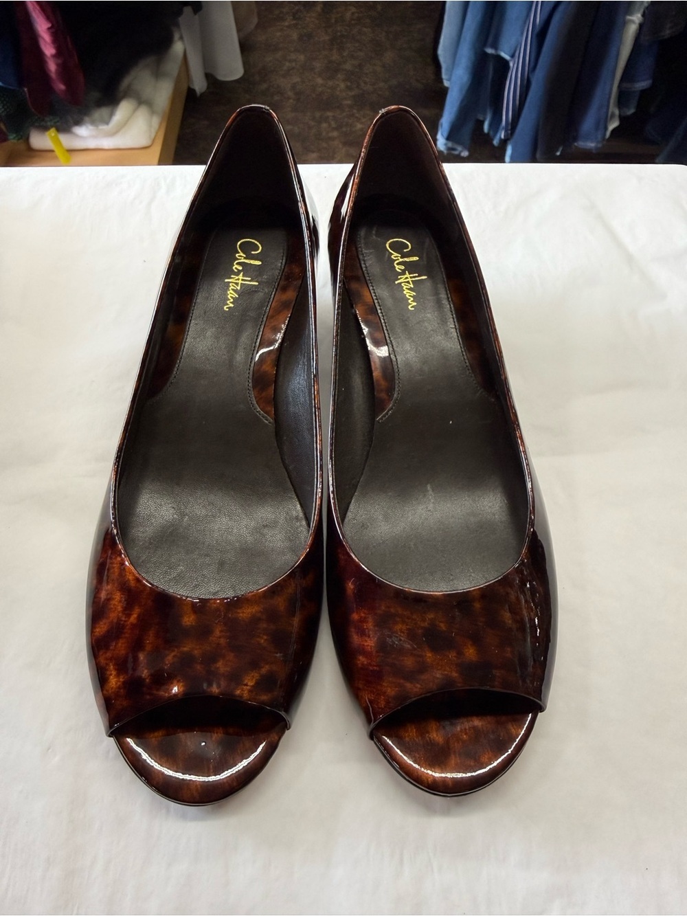 Cole Haan Nike Air Tortoise Patent Peep Toe Wedge Pumps 8B Like New